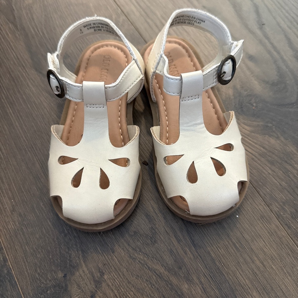 Toddler Girl’s Sandals
